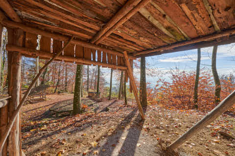 Gemeinde Julbach Landkreis Rottal-Inn Schlossberg Herbst (Dirschl Johann) Deutschland PAN